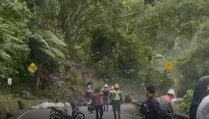 Longsor Lembah Anai Rabu Siang, Jalan Nasional Padang–Bukittinggi Ditutup Polisi