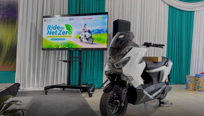 PLN Jawa Timur Operasikan 500 Motor Listrik Polytron FOX 350 untuk Pangkas Konsumsi BBM Petugas Lapangan
