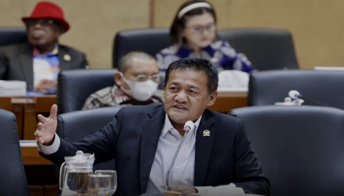 Peserta JKN Dinonaktifkan Pemda, DPR Desak Evaluasi BPJS Kesehatan dan Transparansi Biaya Operasional