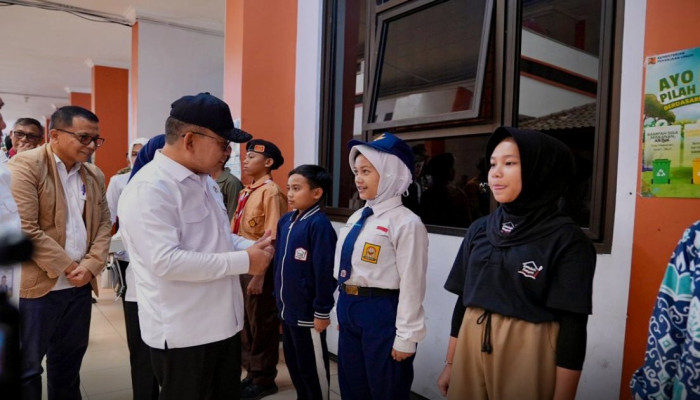Sekolah Rakyat di Malang Belum Punya Gedung Tetap, Kepala Staf Kepresidenan Dudung Abdurachman Turun Langsung